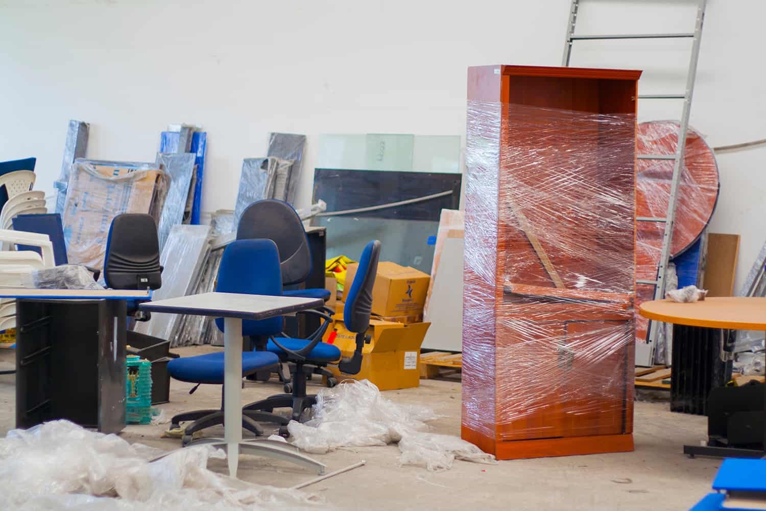 People sorting waste